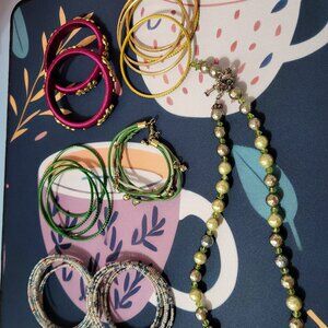 Lot 9 - Bracelet Bundle (20 Pieces)